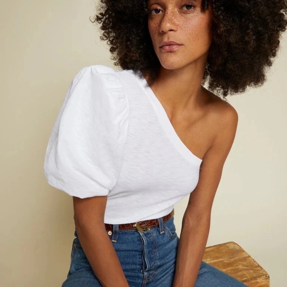 Nation LTD - Raina Balloon Sleeve One Shoulder Tee in White/Cream